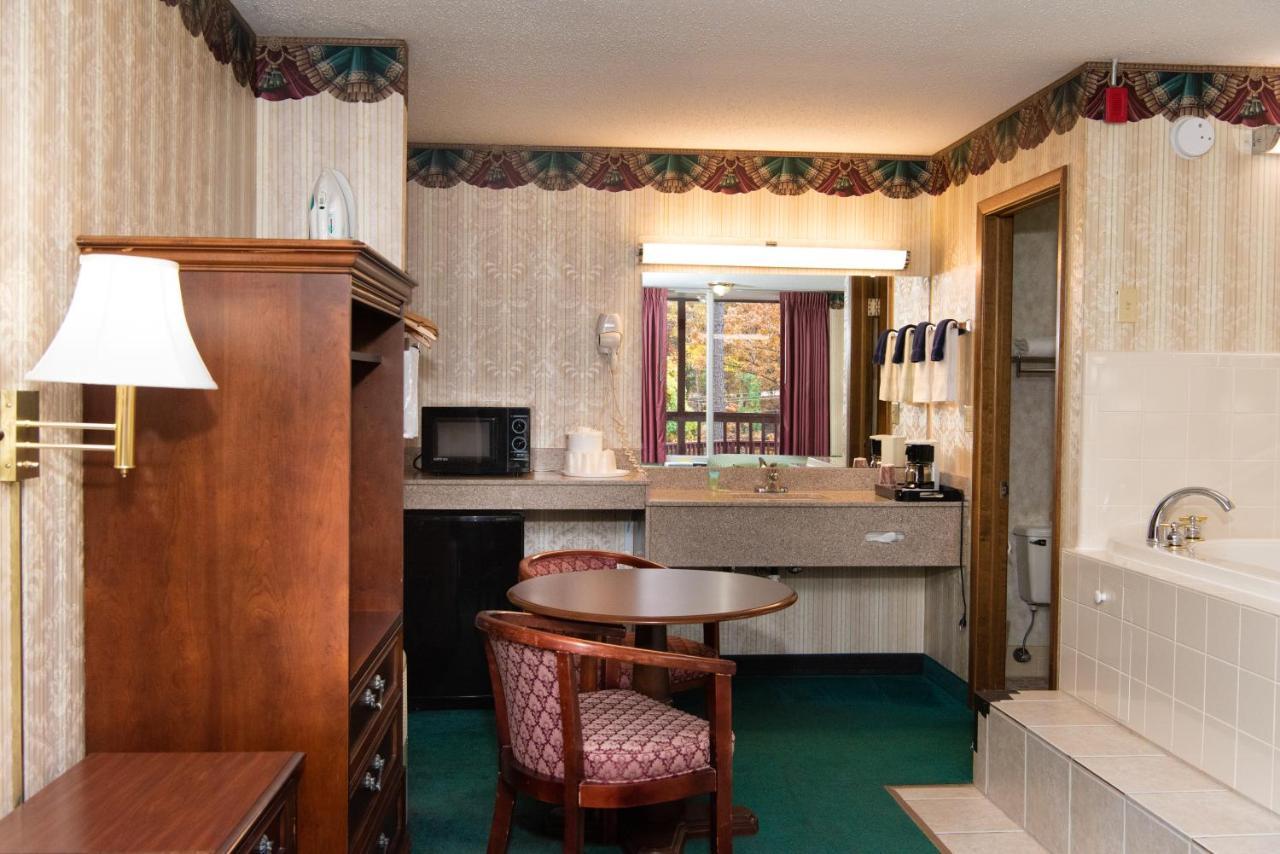 Ozarka Lodge Eureka Springs Bagian luar foto