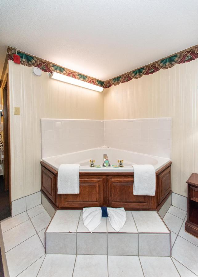 Ozarka Lodge Eureka Springs Bagian luar foto